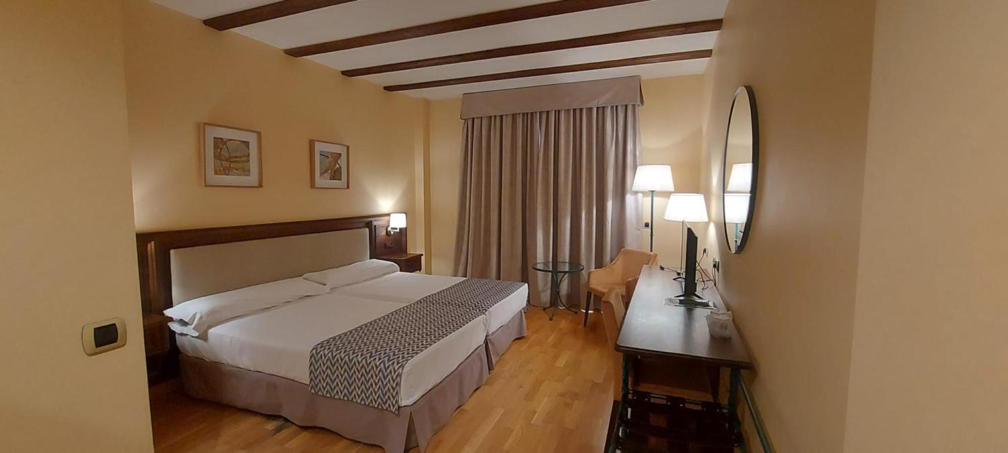 Hotel Spa Tudanca Aranda Fuentespina Exterior foto